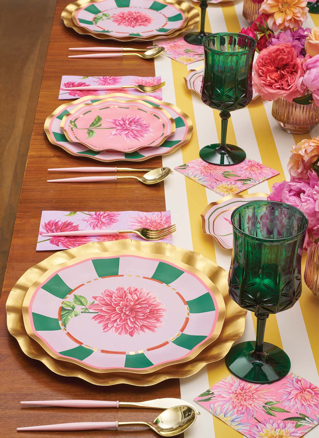 Dahlia Garden Table Setting