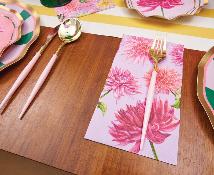 Dahlia Garden Table Setting