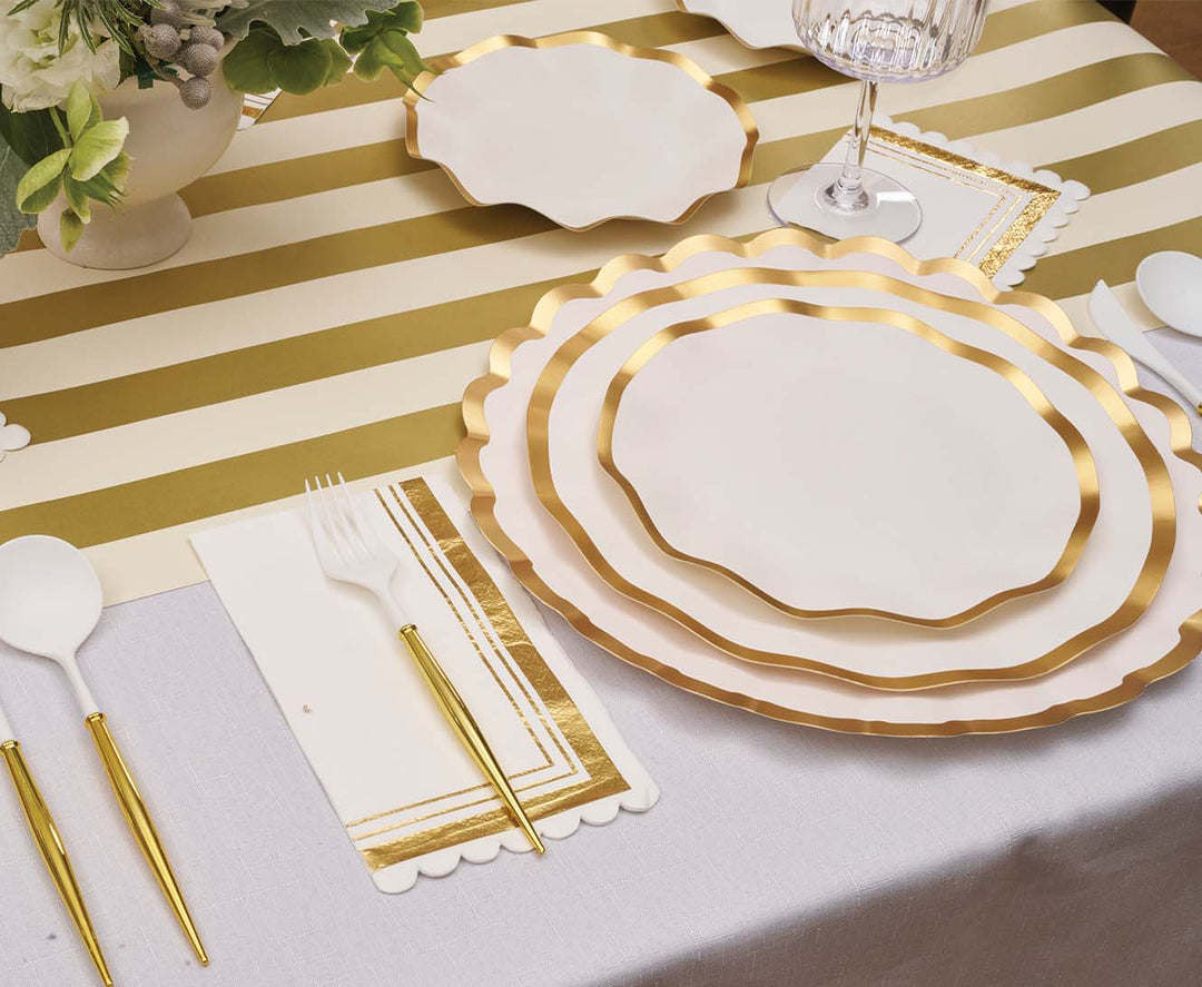 Everyday White Wavy Dinner Plate/8pk