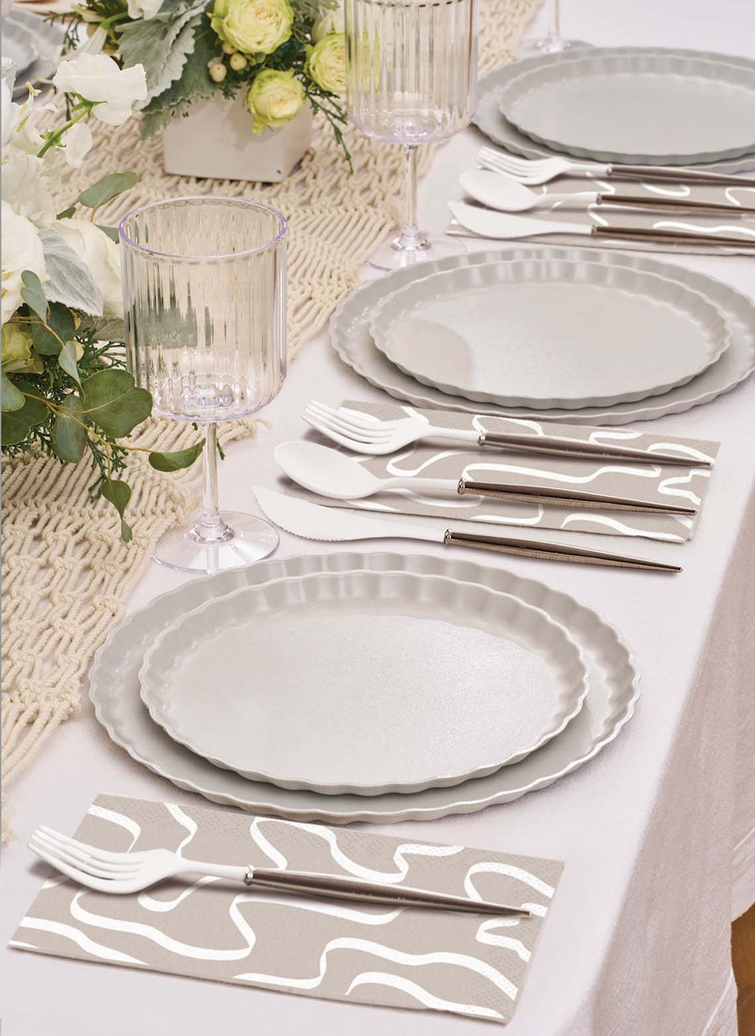 Silver Bella Assorted Plastic Cutlery/24pc, Service for 8