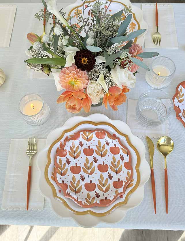 Hello Autumn Table Setting