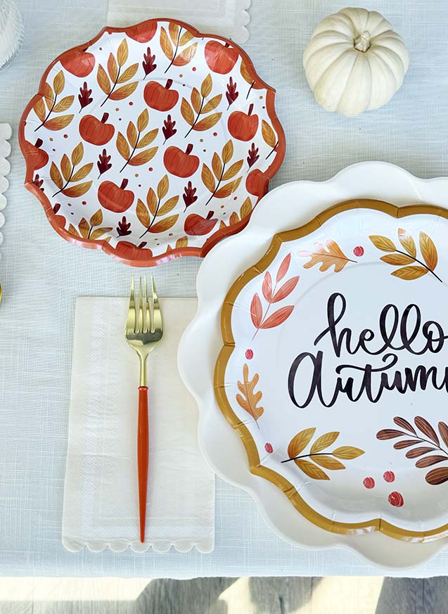 Hello Autumn Table Setting