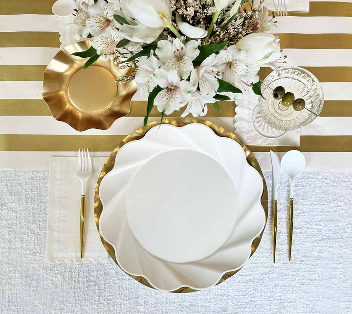 Cream & Gold Table Setting