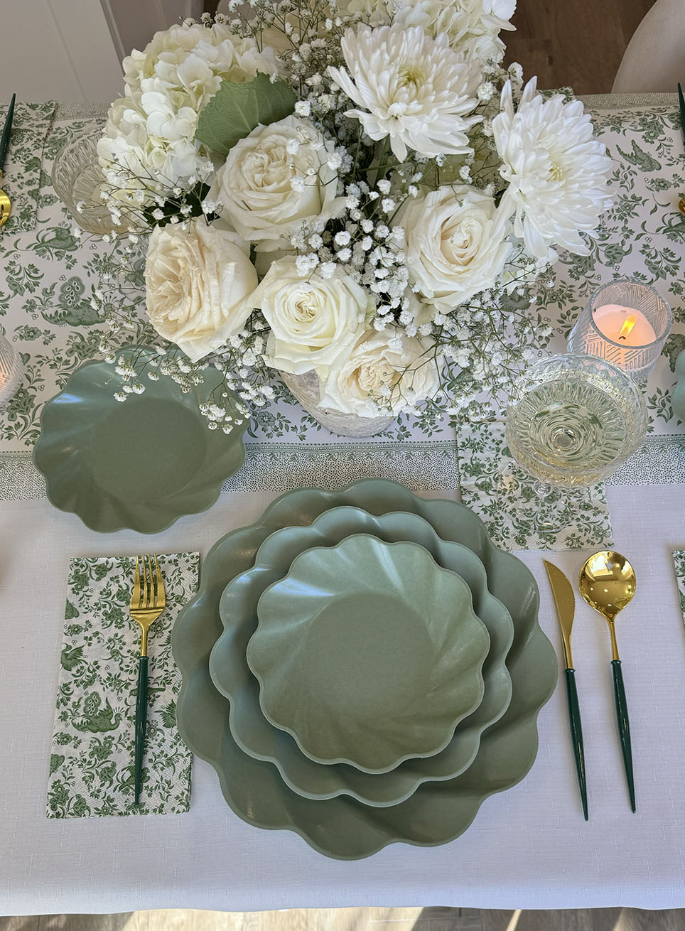 Royal Peacock Table Setting - Sage