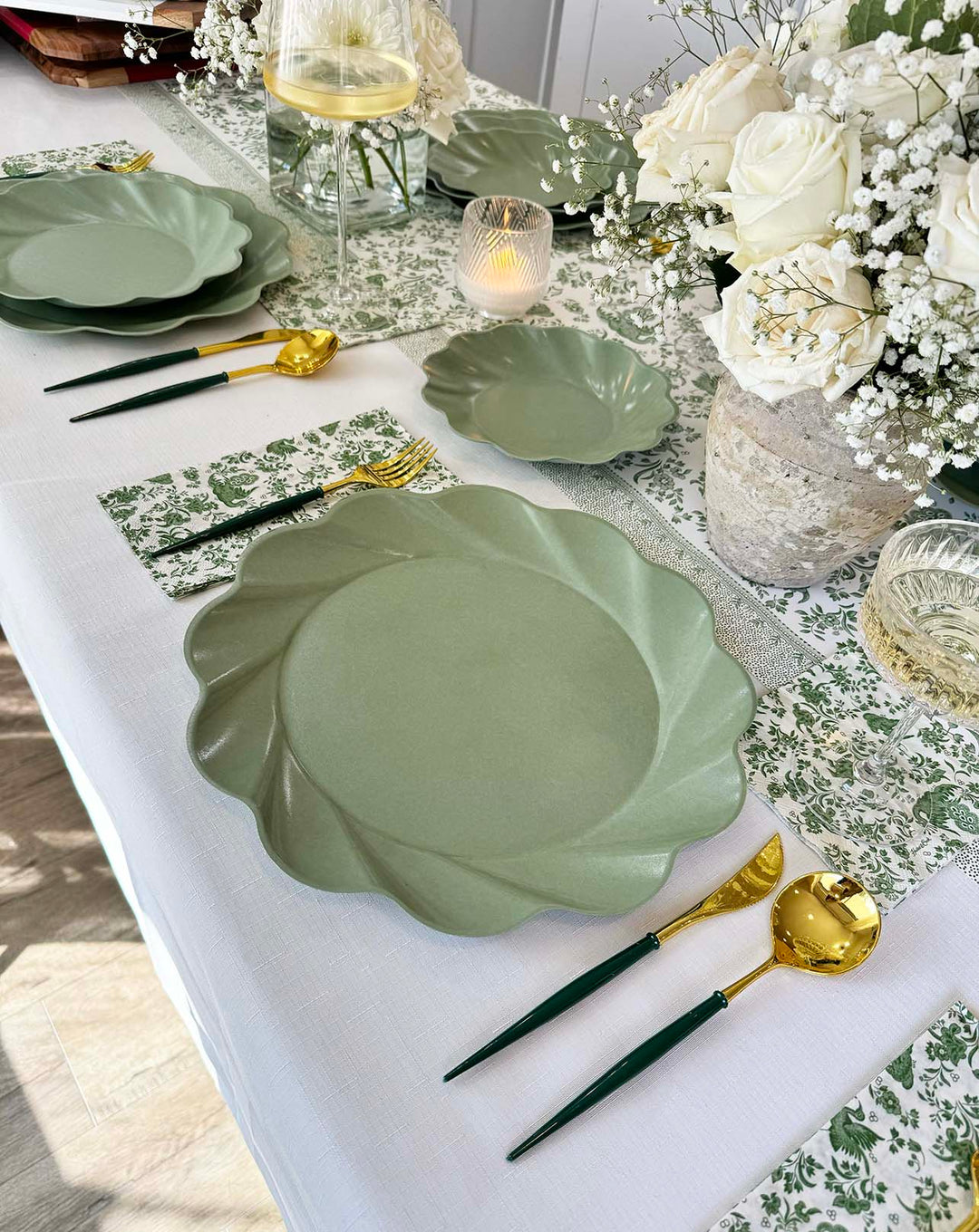 Royal Peacock Table Setting - Sage