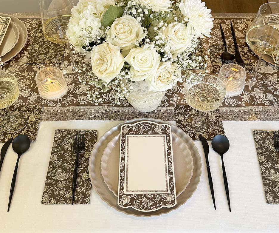 Royal Peacock Table Setting - Brown