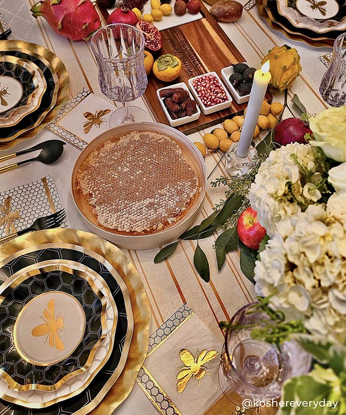 Honeybee Table Setting